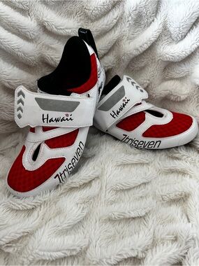 Triseven premium triathlon cycling shoes, size 37